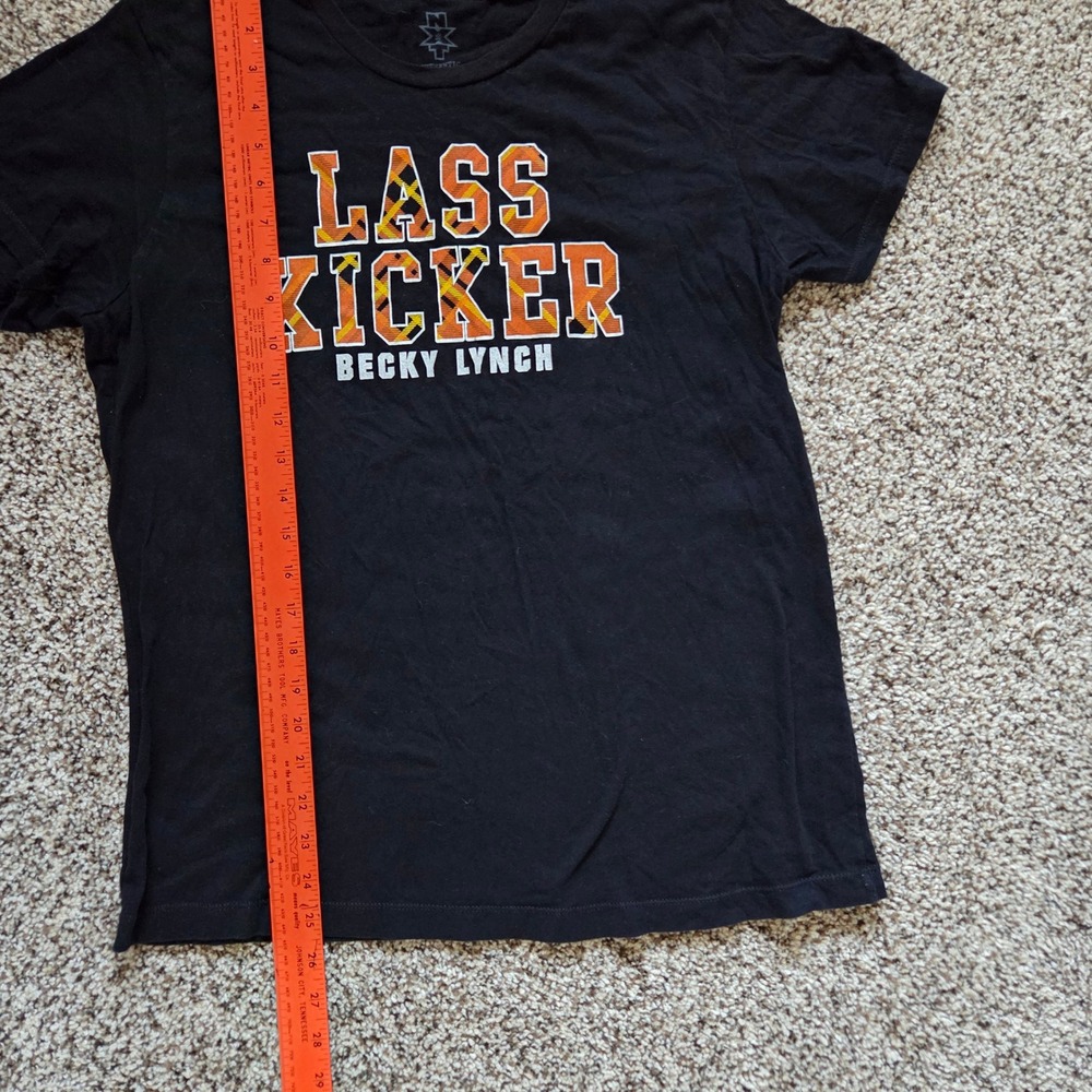 WWE NXT Becky Lynch Lass Kicker T Shirt Womens 2XL Black Maiden Ireland Graphic - Picture 2 of 6